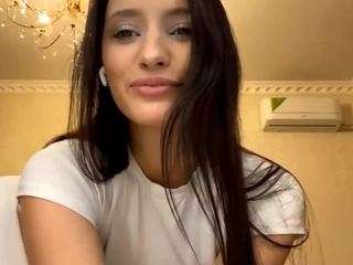 Live webcam model jungmorioka on Soda Cams