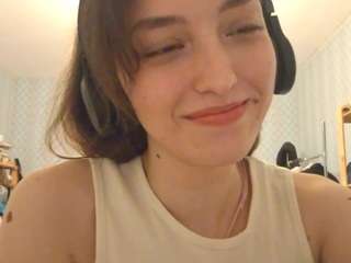 le modèle kiyokomazowieski est en webcam porno dans un show sur le site camsoda, il possède les tags suivants: athletic,spank,role play,sexting,sexy,skinny,solo,solo show,squirter,public,strip,striptease,tattoos,tease,teen 18,young adult,pussy,normal,bedroom,feet