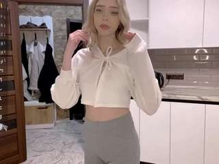 leannshamsi live cam profile