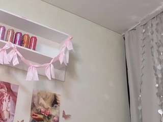 milly-jade live cam preview