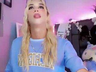 natashaxxxx live cam profile