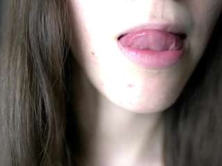 Live webcam model nobukoysaguirre on Soda Cams