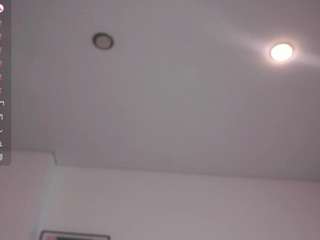 shelleycloughly live webcam show
