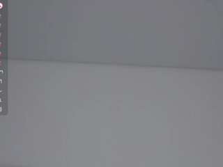 ShelleyCloughly live webcam show