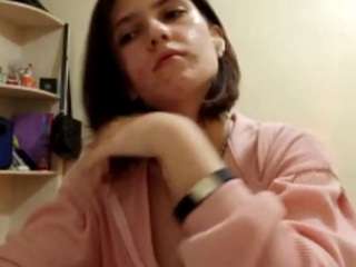 Live webcam model tarynoleksiak on Soda Cams