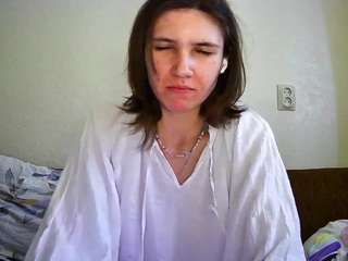 tarynoleksiak's CamSoda show and profile