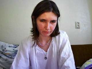 tarynoleksiak's CamSoda show and profile