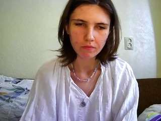 tarynoleksiak's CamSoda show and profile