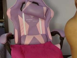 Mẫu này đang trực tiếp. velvetrosss