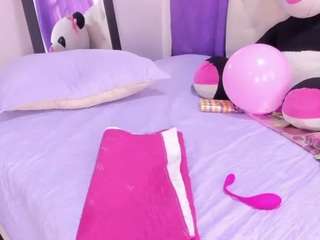 VelvetRosss live webcam show