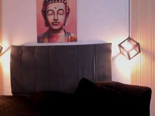 Live webcam model velvetscarlett on Soda Cams