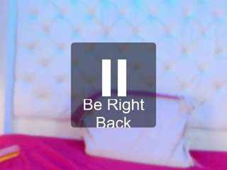 victoriacooper01 webcam