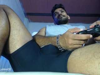 carlo-yates27 Live Webcam on CamSoda