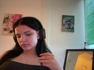 celinemedel Live Webcam on CamSoda