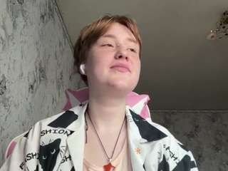 clotildenipp live cam profile