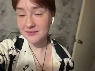 clotildenipp live cam profile