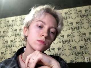 corrinekollar Live Webcam on CamSoda