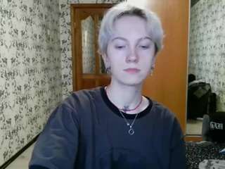 Live webcam model corrinekollar on Soda Cams