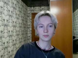 Live webcam model corrinekollar on Soda Cams