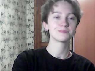 corrinekollar live cam profile