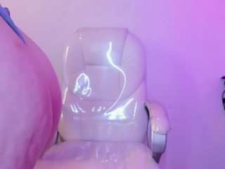 elizabeth-ellie webcam