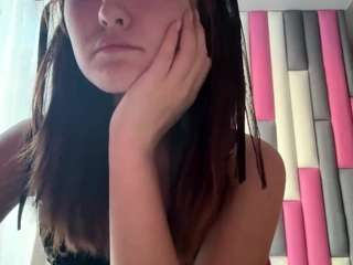 Live webcam model jodeebarbini on Soda Cams