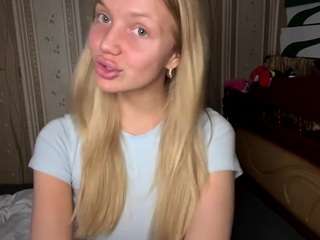 le modèle josefinasonnenburg est en webcam porno dans un show sur le site camsoda, il possède les tags suivants: blowjob,blue eyes,nipple piercings,smoking,tattoos,hd