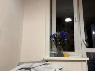 Live webcam model kandravoorhis on Soda Cams