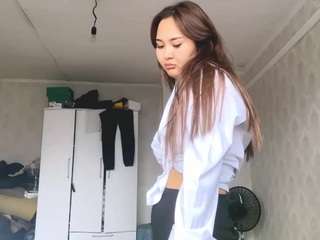 Live webcam model leeannleidecker on Soda Cams