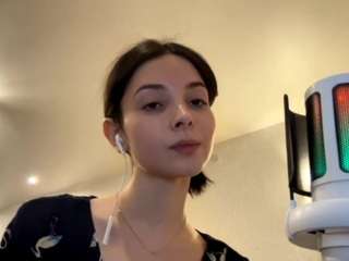 lynellearmwood webcam