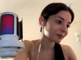 lynellearmwood webcam