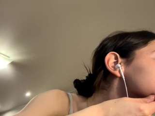 lynellearmwood live cam profile