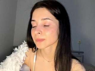 le modèle lynellearmwood est en webcam porno dans un show sur le site camsoda, il possède les tags suivants: ahegao,solo,ass bouncing,nipple piercings,no drinking,public,pussy,sex toys,sexy,skinny,spank,naked,squirter,strip,tattoos,tease,teen (18+),twerk,upskirt,wet