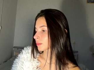 lynellearmwood live profile