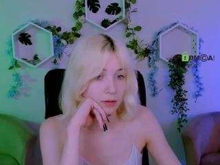 sabrina-mooore