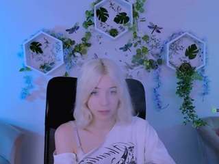 sabrina-mooore live webcam show