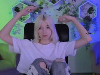 sabrina-mooore live webcam show
