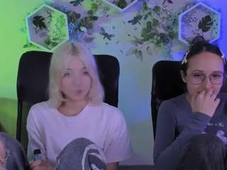 sabrina-mooore live webcam show