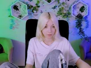 sabrina-mooore live webcam show