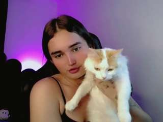 sofia-nyx live cam profile