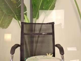 Live webcam model tsukihikari on Soda Cams