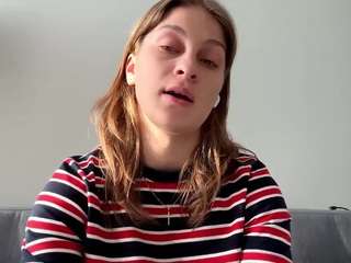 Live webcam model zanaroskos on Soda Cams