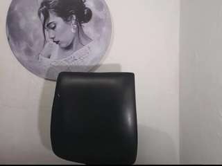 Angietorreon live cam preview