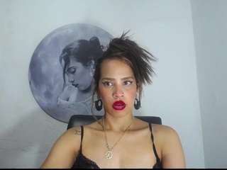 Angietorreon live cam preview