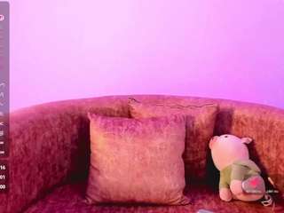 Live webcam model daily-1 on Soda Cams