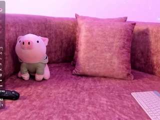 Live webcam model daily-1 on Soda Cams