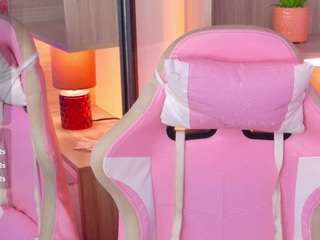 danika-dahl Sex Cam Show