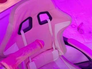 danika-dahl live webcam show