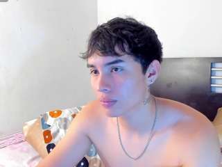 koremodelsstudio Live Webcam on CamSoda