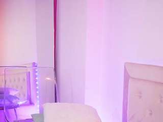 NaomiAmora live cam preview